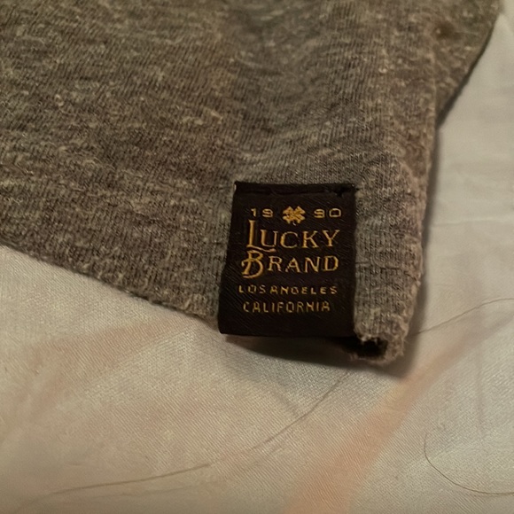 Lucky brand men’s Henley tee shirt XL - Picture 2 of 3